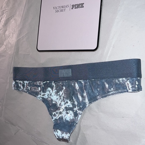 (M) UNISEX Victoria’s Secret VELVET THONG UNDERWEAR - Picture 7 of 16